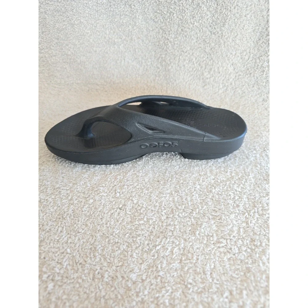 OOFOS OOriginal Recovery Foam Oohlala‎ Sandals Black Unisex Women's 7 Men's 5